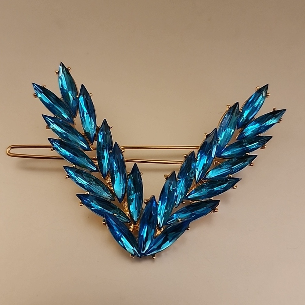AQUAMARINE  GEM V Shaped Hair CLIP